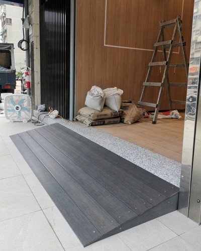 新竹鐵工, 新竹塑木工程, 新竹止滑斜坡, 新竹止滑踏板