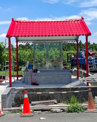 新竹鐵皮屋頂廠房農舍, 新竹琉璃鋼瓦, 新竹烤漆浪板搭建, 新竹屋頂油漆, 新竹白鐵水槽換新, 新竹鐵皮屋推薦, 新竹蓋鐵皮屋, 新竹鐵工師傅, 新竹鐵皮屋設計, 新竹鐵皮屋搭建, 新竹鐵皮屋新建, 新竹鐵皮屋翻修